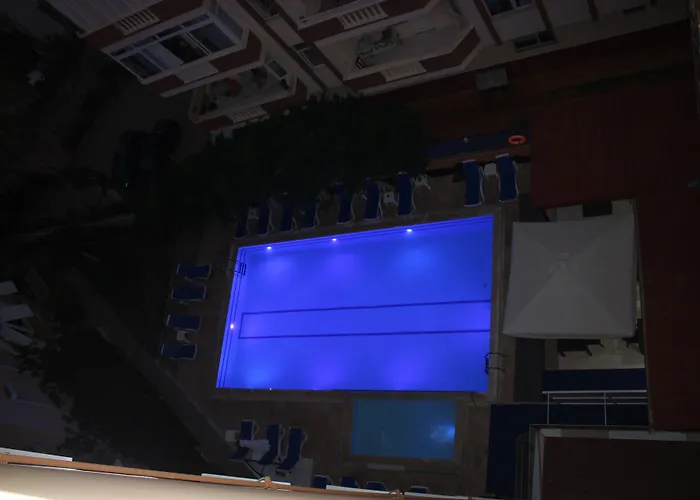 Отель Bin Billa