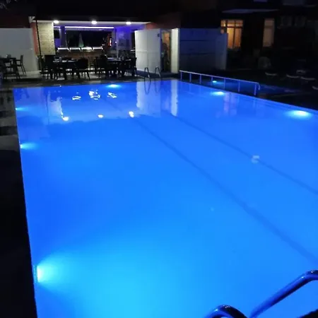 Szálloda Bin Billa 3*