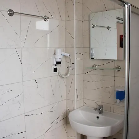 Szálloda Bin Billa 3*